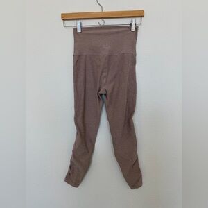 Beyond Yoga Leggings Small Light Pink
